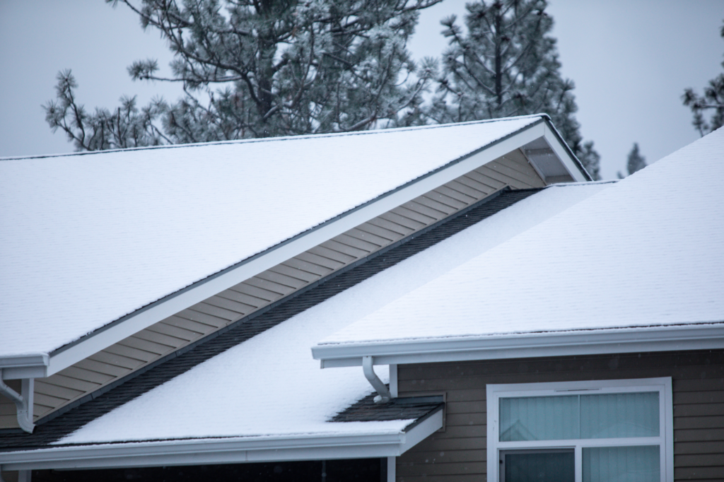 winter roofing tips