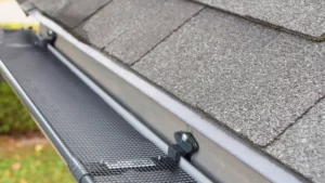 can gutter guards cause ice dams